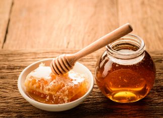 3 Recetas con Miel para Cuidar tu Piel y tu Cabello.