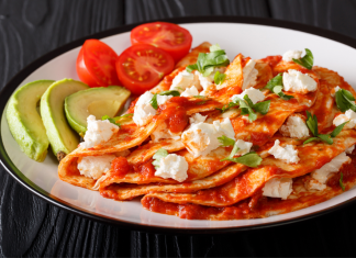 Entomatadas de Pollo, Queso y Crema