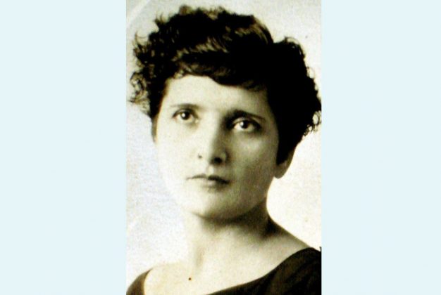 Elvia Carillo Puerto... La Monja Roja De Mayab - MexiWoman